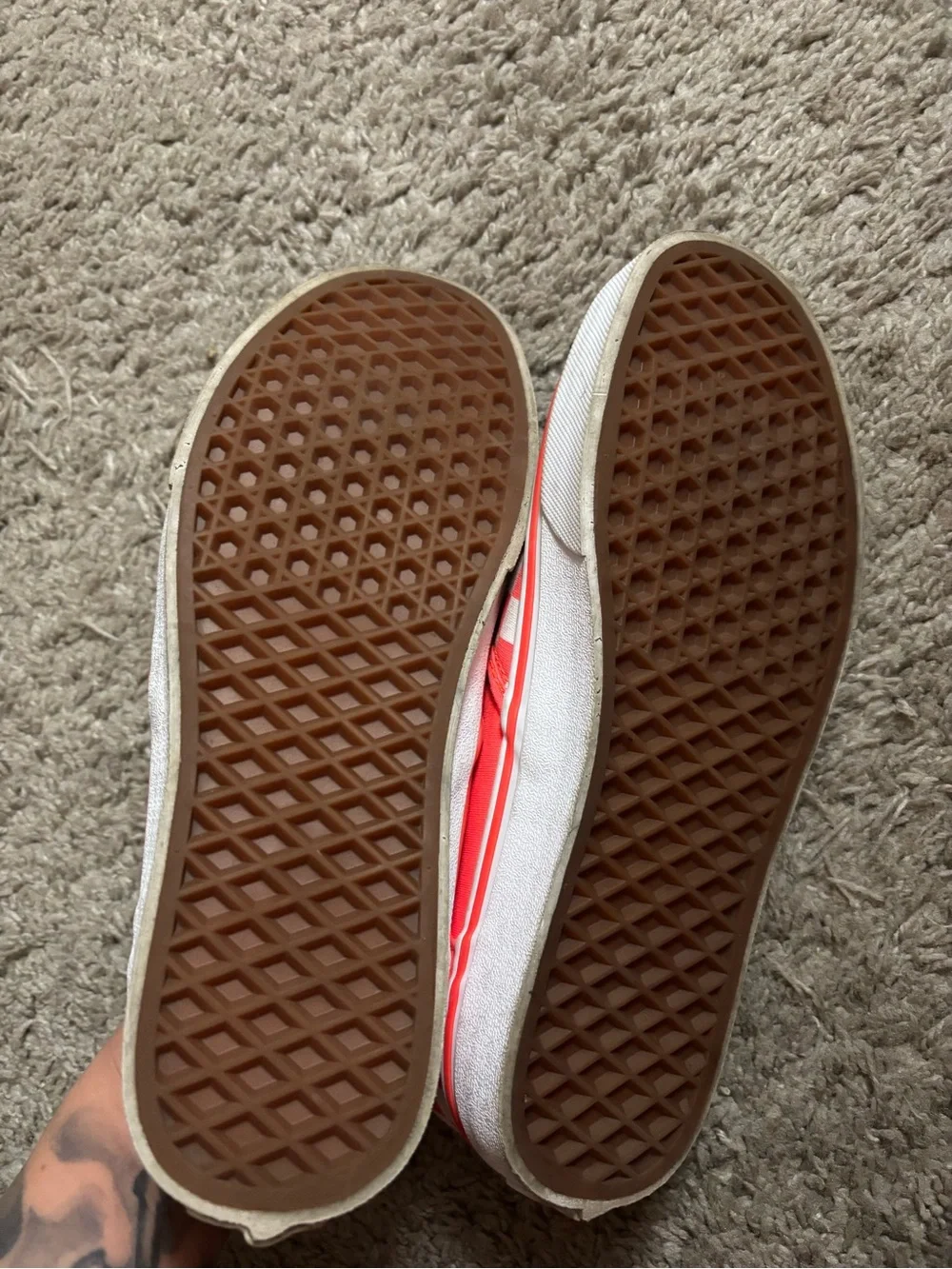 Vans - Picture 2 of 4